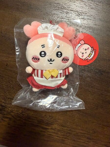 ちいかわ ちいかわレストラン ホール担当なマスコット ぬいぐるみ 古本屋