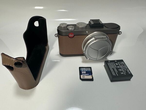 Leica X-E Typ102