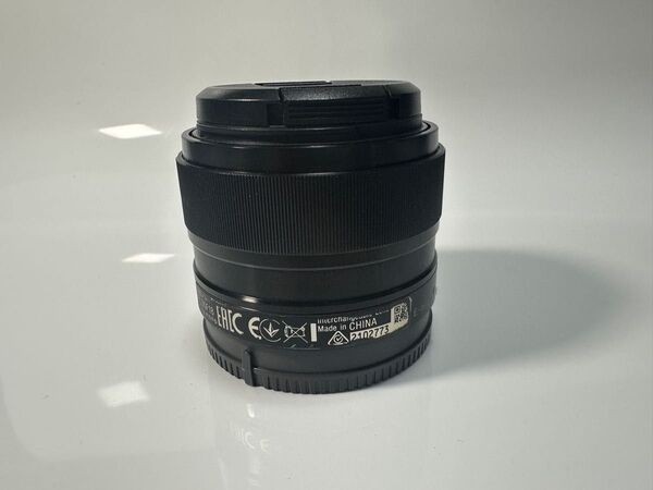 SONY E 35mm F1.8 OSS (SEL35F18)