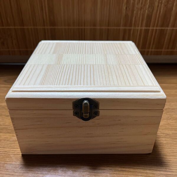 【新作】木製 小物入れ(正方形)