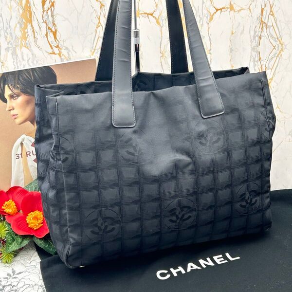 ★極美品★ CHANEL シャネル ニュートラベルライン トートバッグ MM