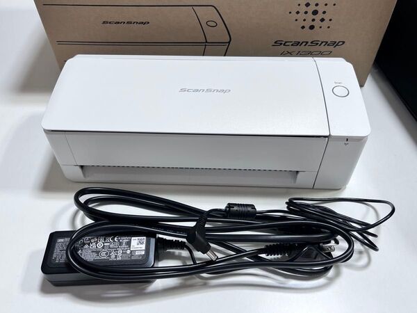 極美品 富士通 PFU ScanSnap ix1300 ドキュメントスキャナー 専用カバー付