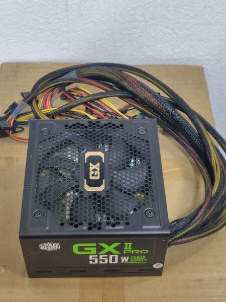 【中古】550W ATX電源