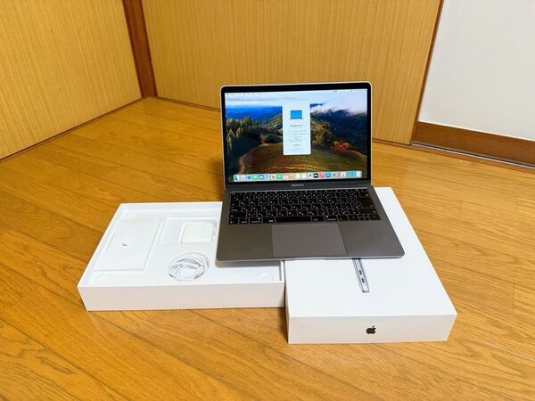 Apple MacBook Air 13インチ 2018 i5(1.6GHz) SSD 256GB RAM 8GB