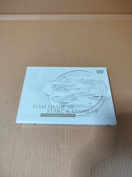 SIAM SHADE「V8 START & STAND UP LIVE in BUDOKAN 2002.03.10」中古DVD