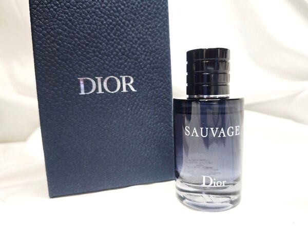 【日本語表記】Christian Dior クリスチャンディオール SAUVAGE ソヴァージュ オードトワレ 60ml