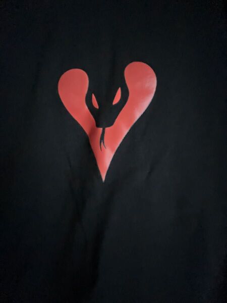 コムデギャルソン似 Tシャツ