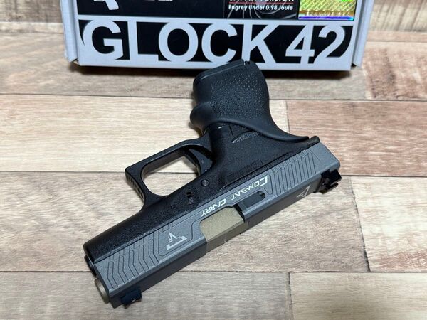 Umarex Glock42 / TTI G43 Combat Carry スライドセット / HOGUE グリップスリーブ