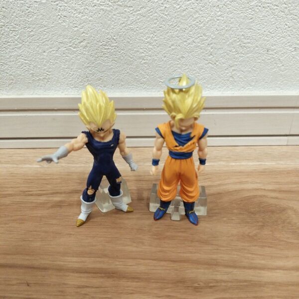 ドラゴンボールZ HG フィギュア 孫悟空 超サイヤ人2 魔人ベジータ