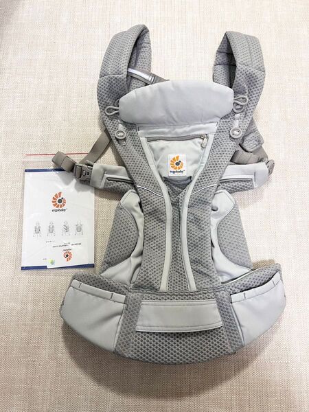 美品 エルゴベビー 抱っこ紐 オムニブリーズ パールグレー