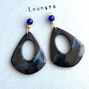 1789ハンドメイドピアス ハンドメイドイヤリング 樹脂ピアス 樹脂ポスト 金属フック 金属ポスト ノンホールピアス