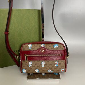 Gucci 極美品 限定 GGスプリーム ドラえもん ショルダーバッグ グッチ クロスボディ 斜め掛け
