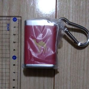 キャメル オリジナル スクエア型携帯灰皿 マゼンダ