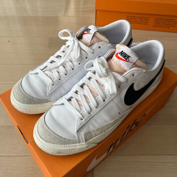 NIKE BLAZER LOW 77 VNTG 白黒 US8.5 26.5cm ナイキ ホワイト