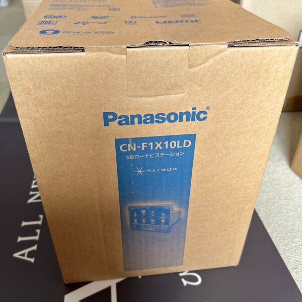 パナソニック Panasonic ストラーダ Strada Fシリーズ(2020モデル)CN-F1X10LD