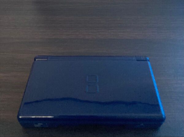 DS Lite 本体 エナメルネイビー ニンテンドーDS