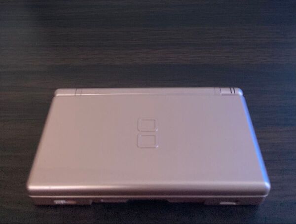 本体 ニンテンドー DS Lite メタリックロゼ