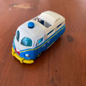 トミカ ディズニーモータース DM-08 ワームン ドナルドダック