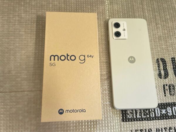 moto g64y 5G 6.5インチ メモリー4GB ストレージ128GB バニラクリーム ワイモバイル