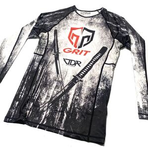 GRIT×LUTADOR SAMURAI ラッシュガード