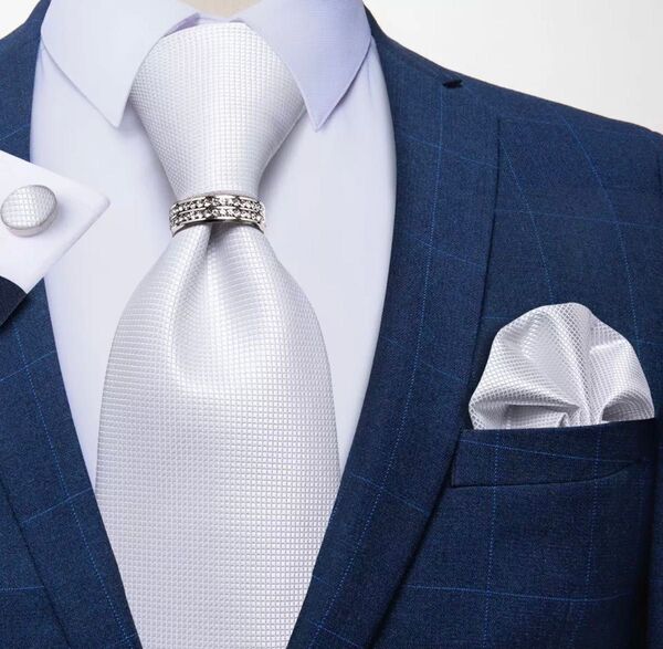 【4点セット】ネクタイペイズリーストライプ結婚式リング二次会白ホワイト銀シルバーお呼ばれパーティ カフス 二次会入学式卒業式成人式