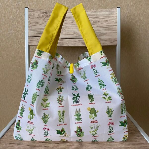 エコバッグ ハンドメイド コンビニ お弁当 折り畳み 撥水 コンパクト フラワー ボタニカル 白 マスタード イエロー
