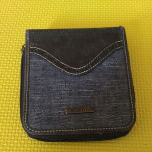 GUESS 財布 デニム ブルー系