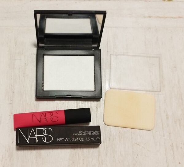 NARS リップ&プレストパウダー 2点セット◇ライトリフレクティングセッティングパウダー プレスト◇エアーマット リップカラー