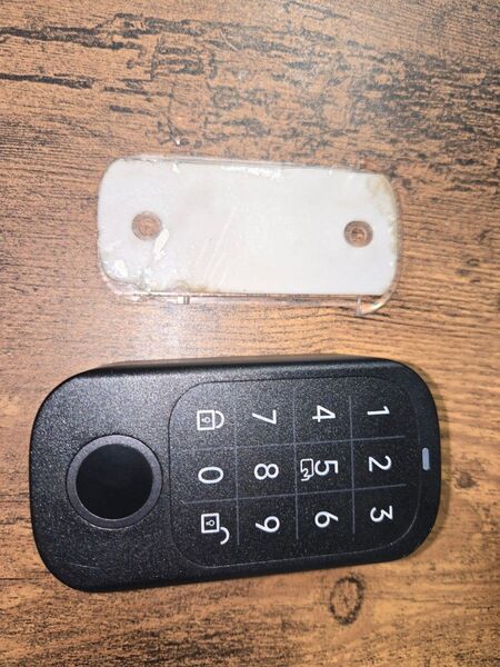 sesame セサミ タッチプロ スマートロック テンキー式 指紋センサー