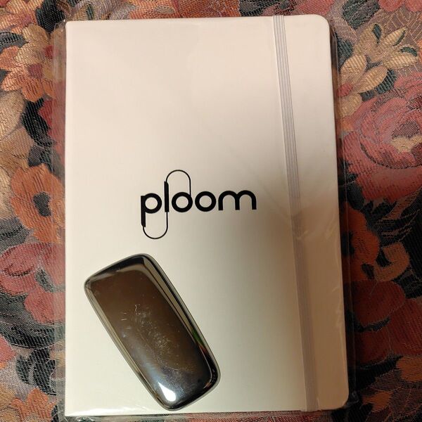 Ploom ノベルティグッズ ノート。アクセサリーシルバー