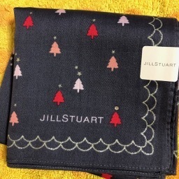 JILL STUART ジルスチュアート　ハンカチツリー柄