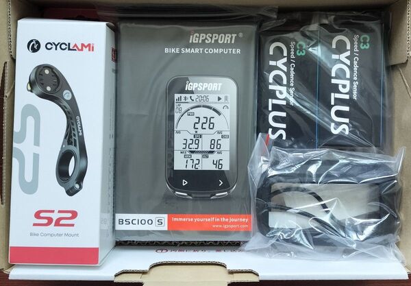 iGPSPORTBSC100S本体+スピード&ケイデンスセンサー+S2取付ブラケット+シリコンケース+フイルム+ストラップSET