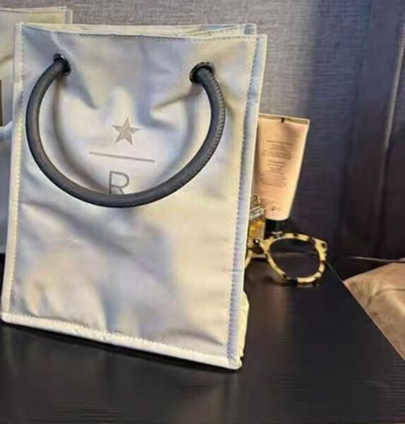 スターバックスリザーブ マレーシア バックSTARBUCKS スタバ 海外限定 レア 新品未使用