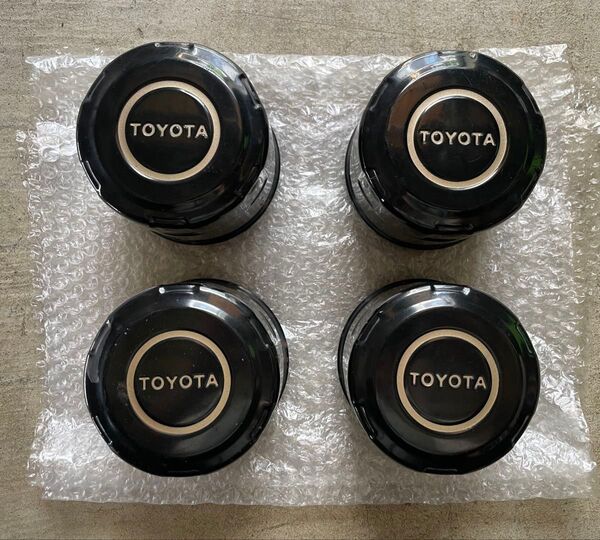 ランドクルーザー 80 純正 スチールホイール センターキャップ 当時物