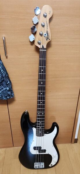 Fender エレキベース PB 黒 Black