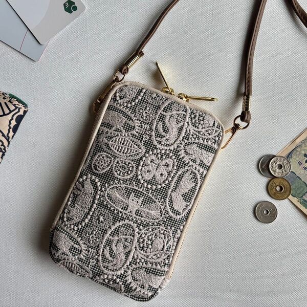 ★受注製作【スマホショルダー】ミナペルホネン jungle relief ジャングルレリーフ beige ベージュ ハンドメイド