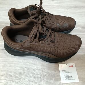美品! PUMA センドプロエンジニアード 379777 11 ブラウン 26.5cm