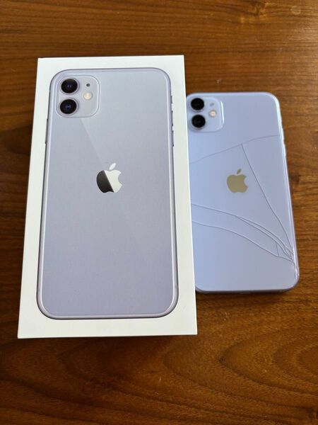 iPhone11 パープル 128GB 背面割れあり SIMロック解除済み