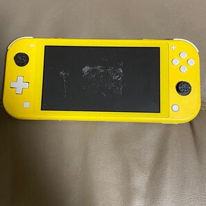 ニンテンドースイッチライト イエロー