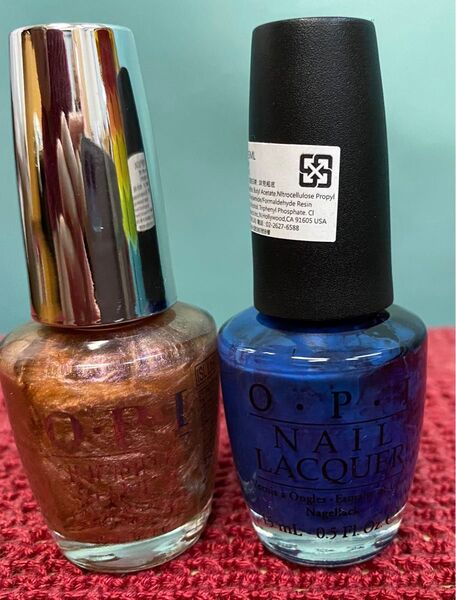 O・P・IネイルラッカーNL B70&インフィニットシャインISL L15