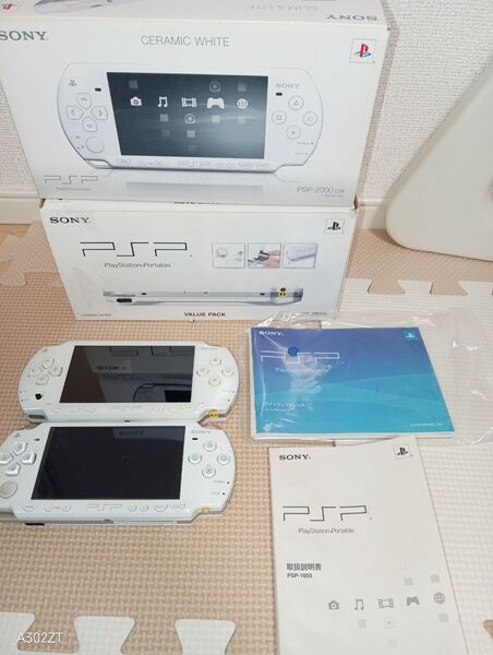 PSP-1000、2000本体 ジャンク2台まとめ売り