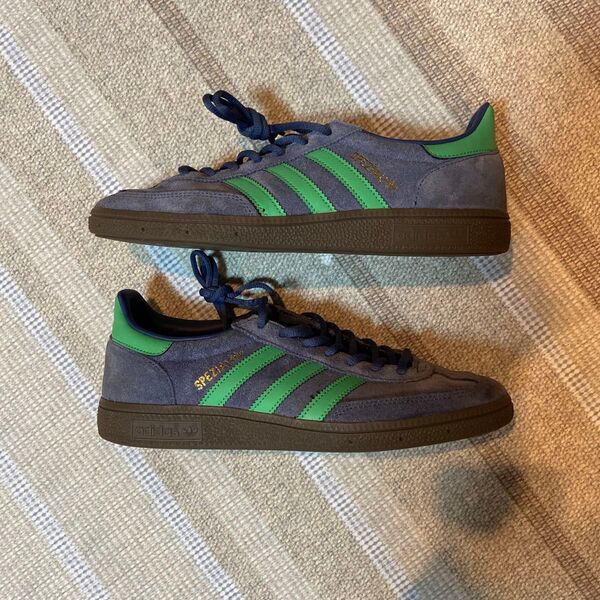 adidasスペツィアル