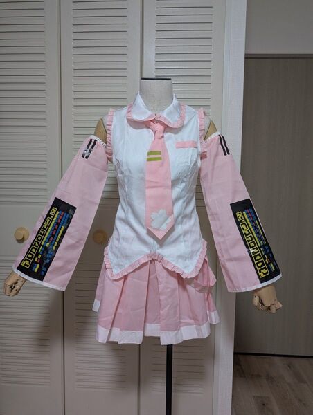 桜ミク コスプレ衣装とウィッグ フルセット