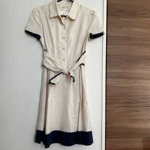 ワンピース ベージュにネイビーのライン