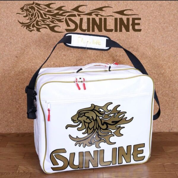 綺麗 (SUNLINE) サンライン エナメルショルダーバッグ 大容量