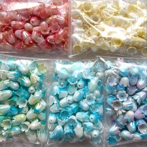 【在庫処分500個】アクリルビーズ オーロラ加工 すずらん 100個×5 ハンドメイド素材 カラフル