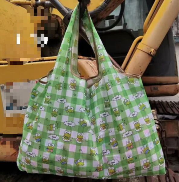 エコバッグ 折りたたみ コンパクト 買い物袋 手提げ袋 大容量 軽量 サンリオ Sanrio ケロケロけろっぴ コレクション