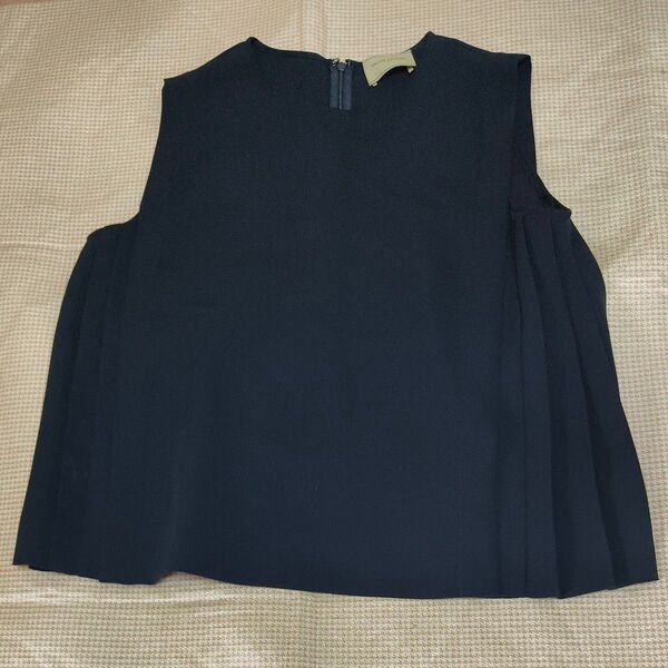 UNITED ARROWS ノースリーブトップス ネイビー