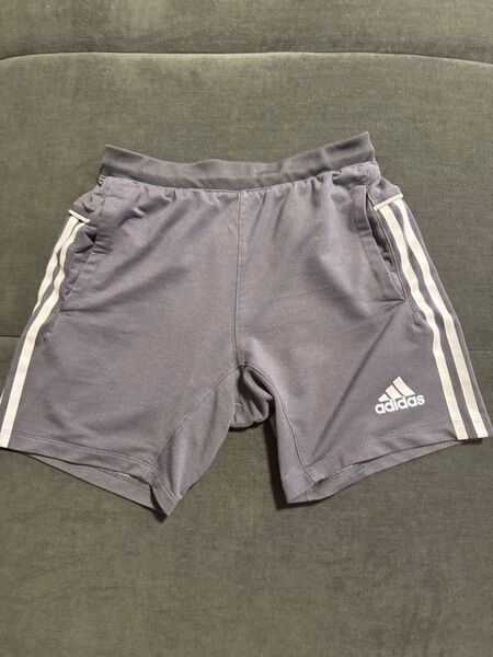 adidas アディダス ハーフパンツ パンツ 半ズボン ショートパンツ XS