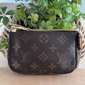 ルイヴィトン モノグラム ミニポシェット アクセソワール ポーチ